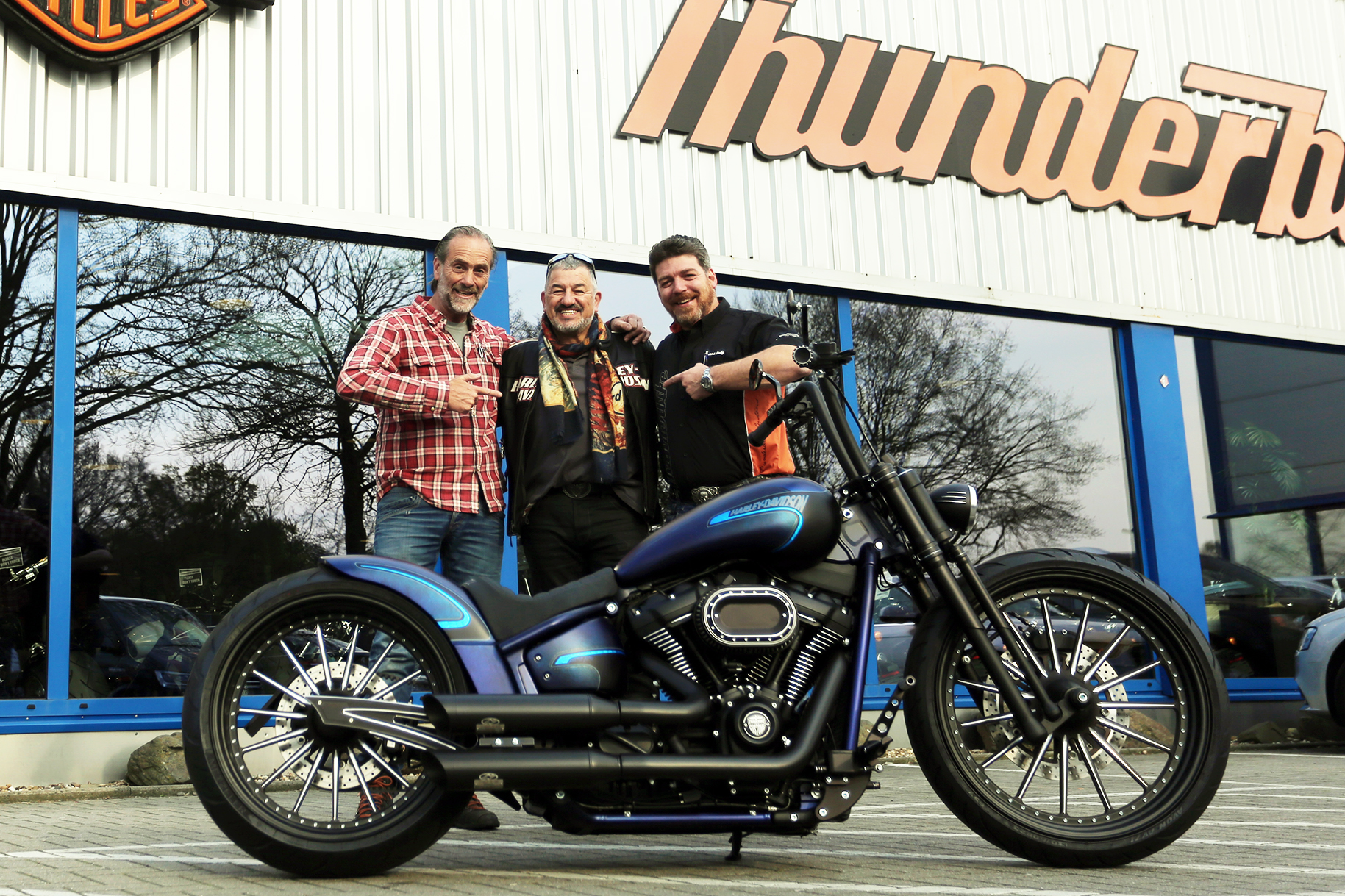 Thunderbike Blue RockZ • Harley-Davidson Fat Boy FLFBS Umbau