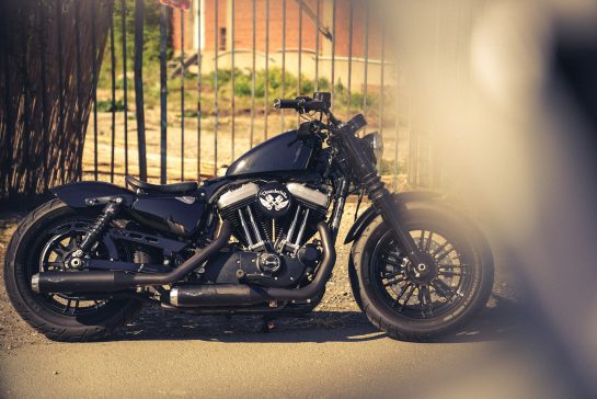 Umgebautes Motorrad Harley-Davidson Sportster XL 1200X Forty-Eight von  BLACK BIKE CRAFTRÄDER 