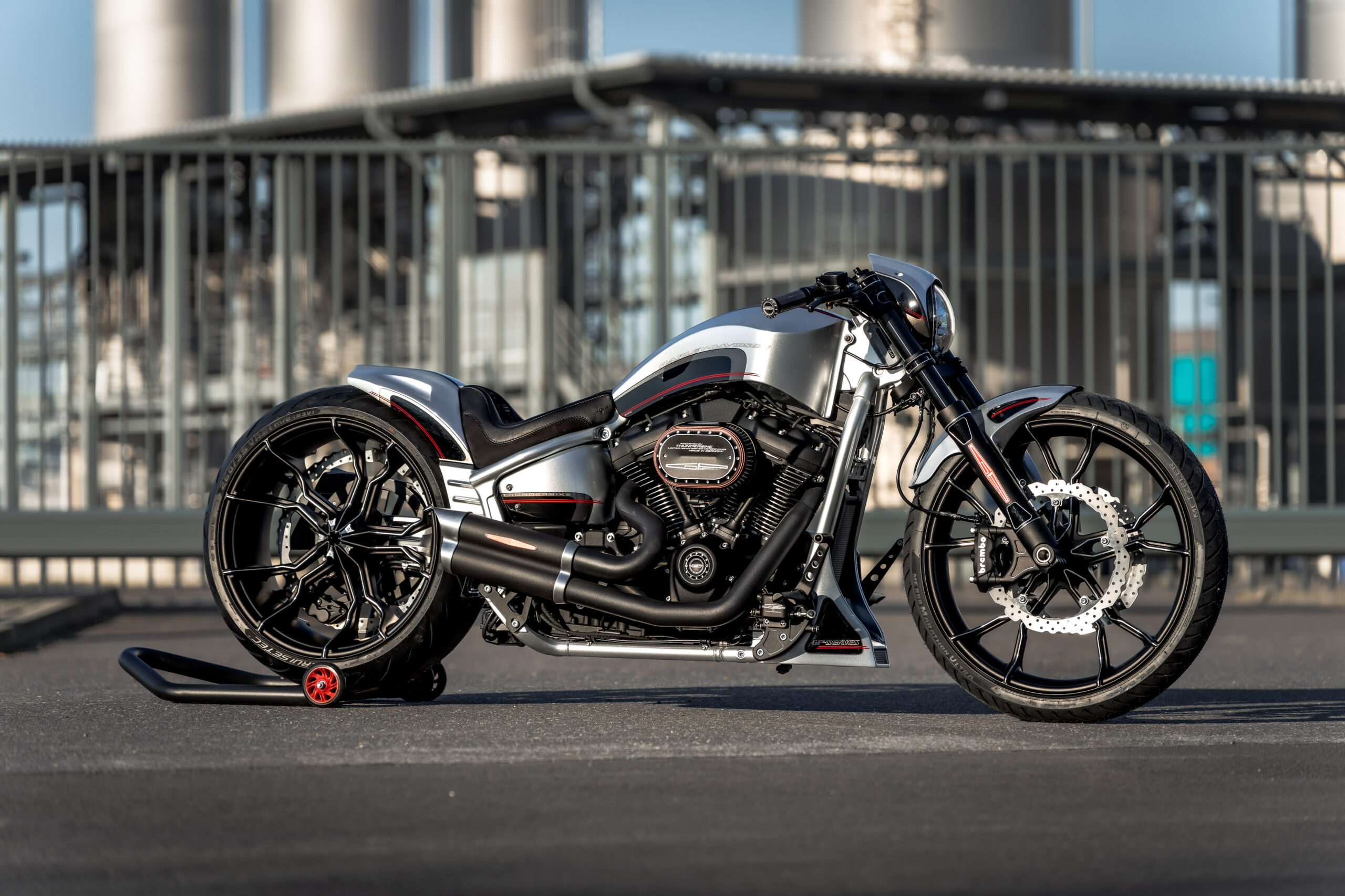 Harley-Davidson Breakout Umbauten von Thunderbike Customs